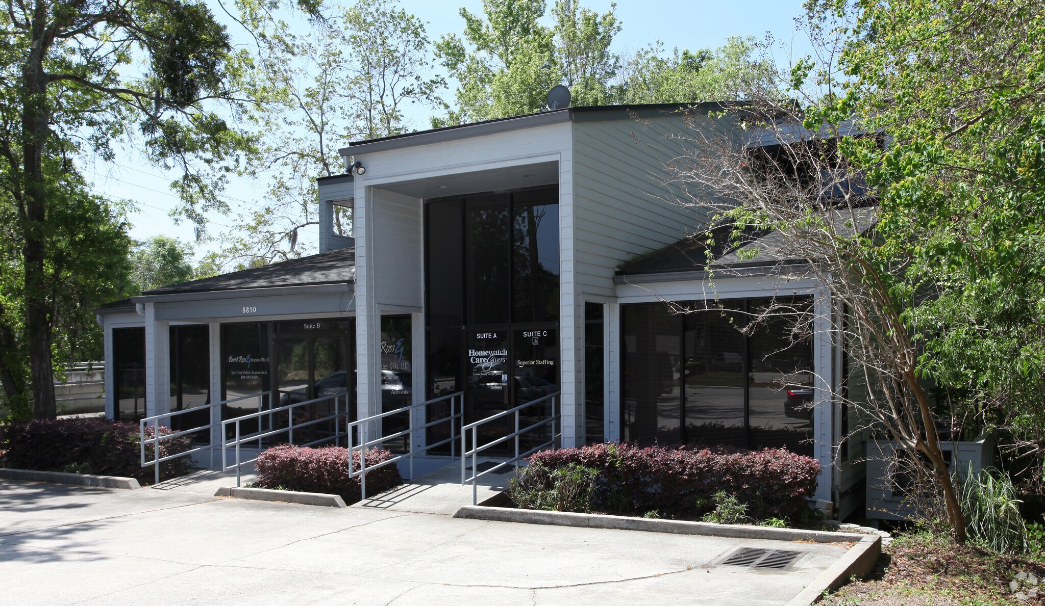 8850 Goodbys Executive Dr, Jacksonville, FL for Sale