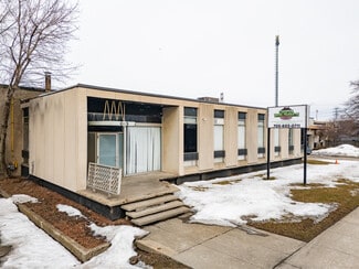 Hamilton, ON Industrial - 821 Woodward Ave