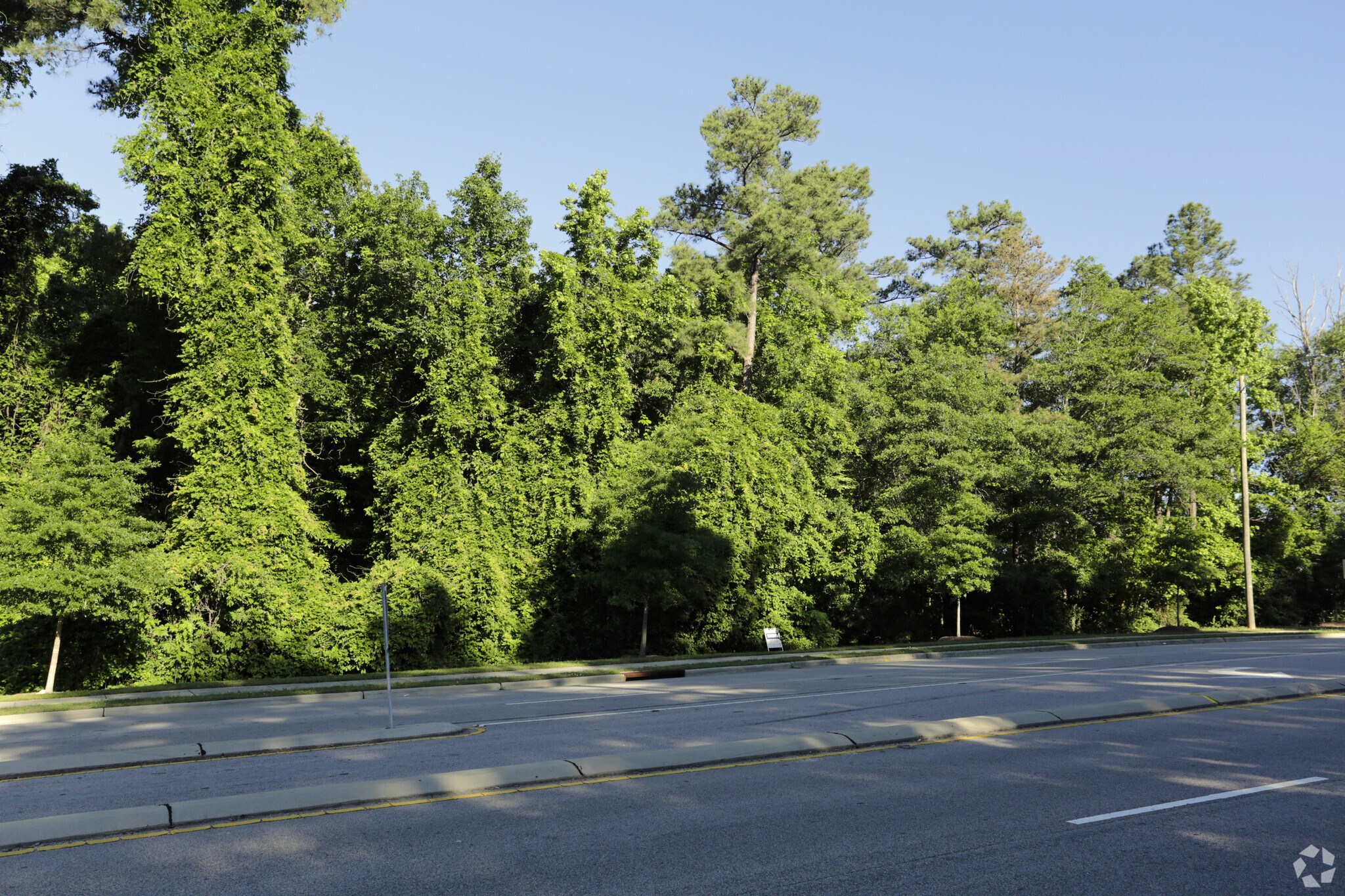 220 Sunnybrook Rd, Raleigh, NC for Sale