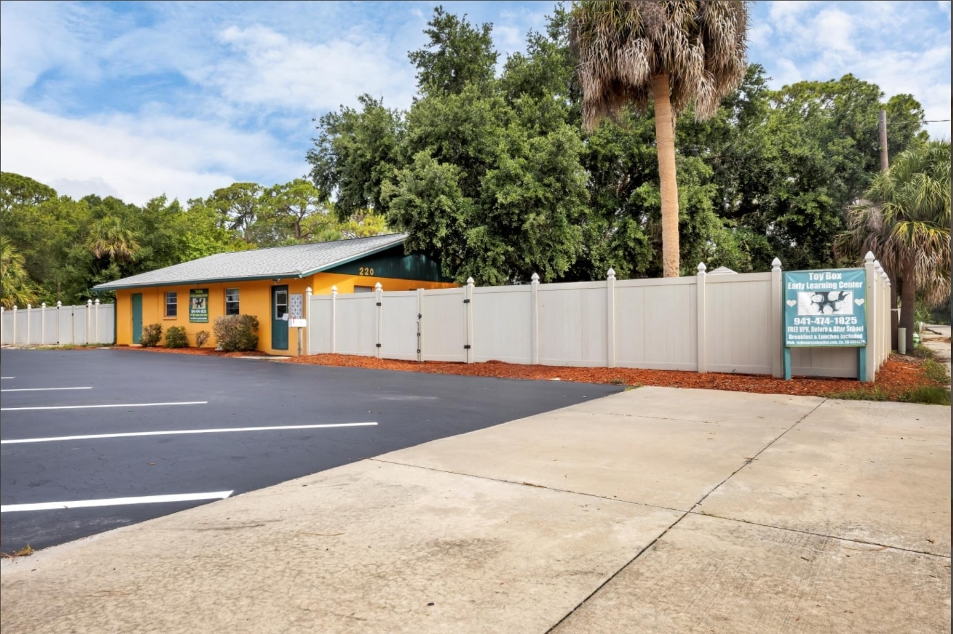 220 N McCall Rd, Englewood, FL for Sale