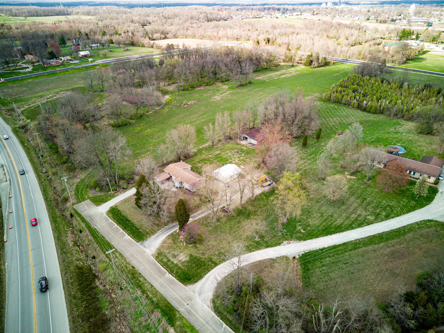 8890 Old State Road 60, Sellersburg, IN for Sale