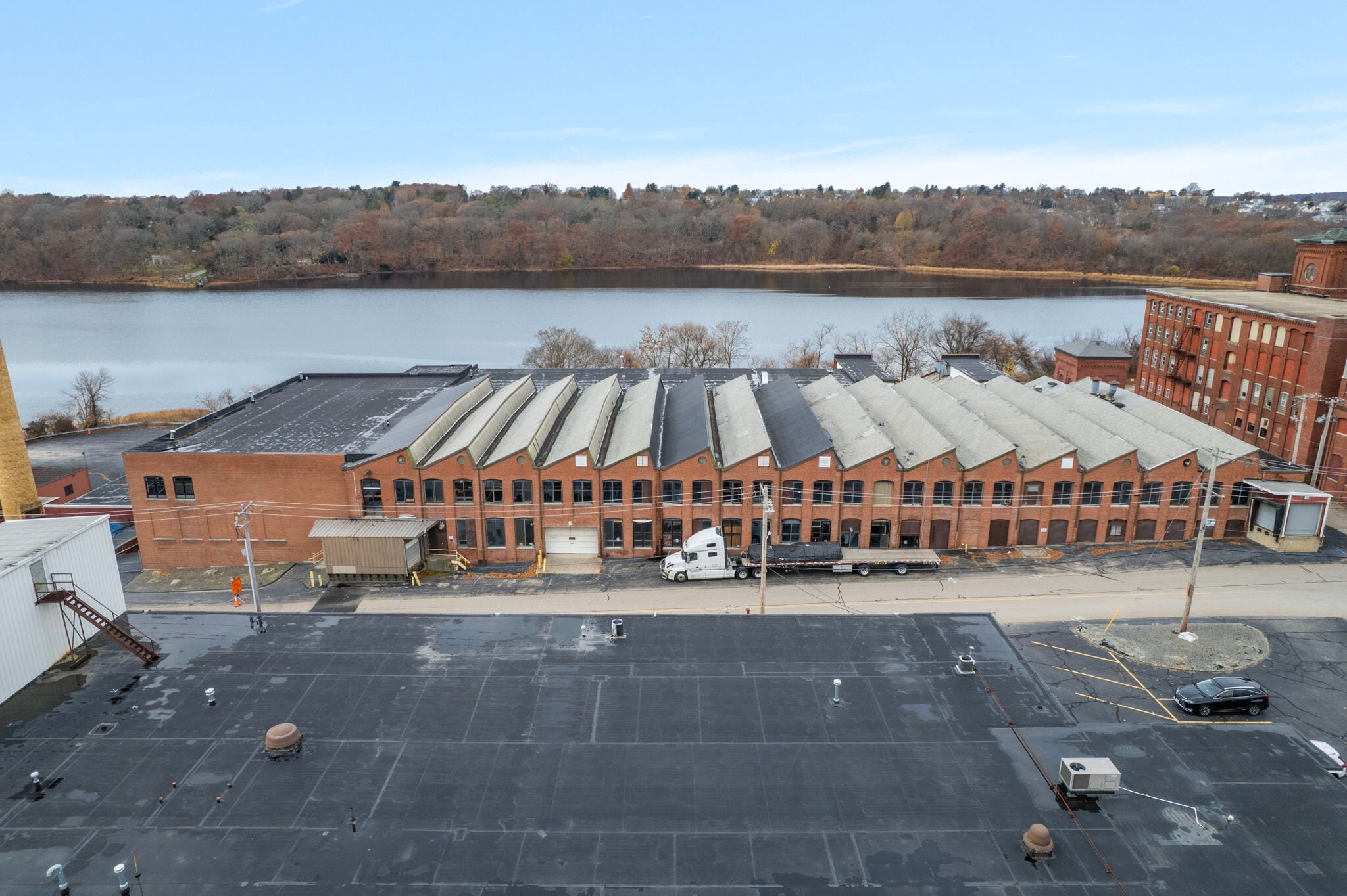 721-727 School st, Pawtucket, RI for Rent