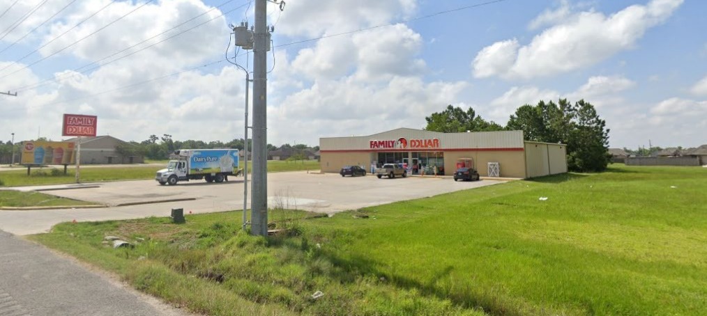 305 W Highway 90, Iowa, LA for Sale