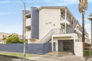 Long Beach, CA Apartments - 753 Cerritos Ave