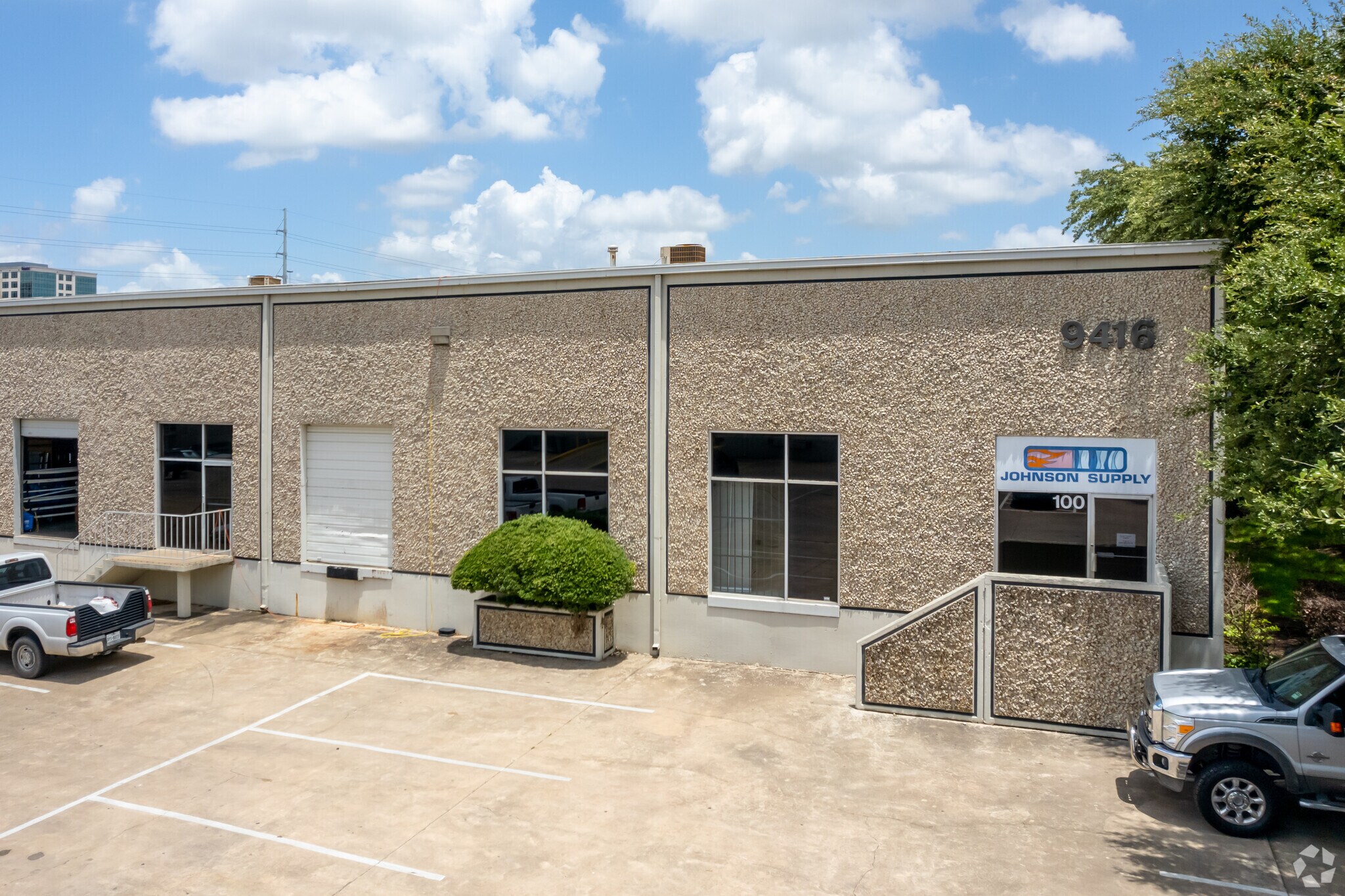 9416 Neils Thompson Dr, Austin, TX for Rent