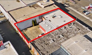 Portland, OR undefined - 660 N Thompson St