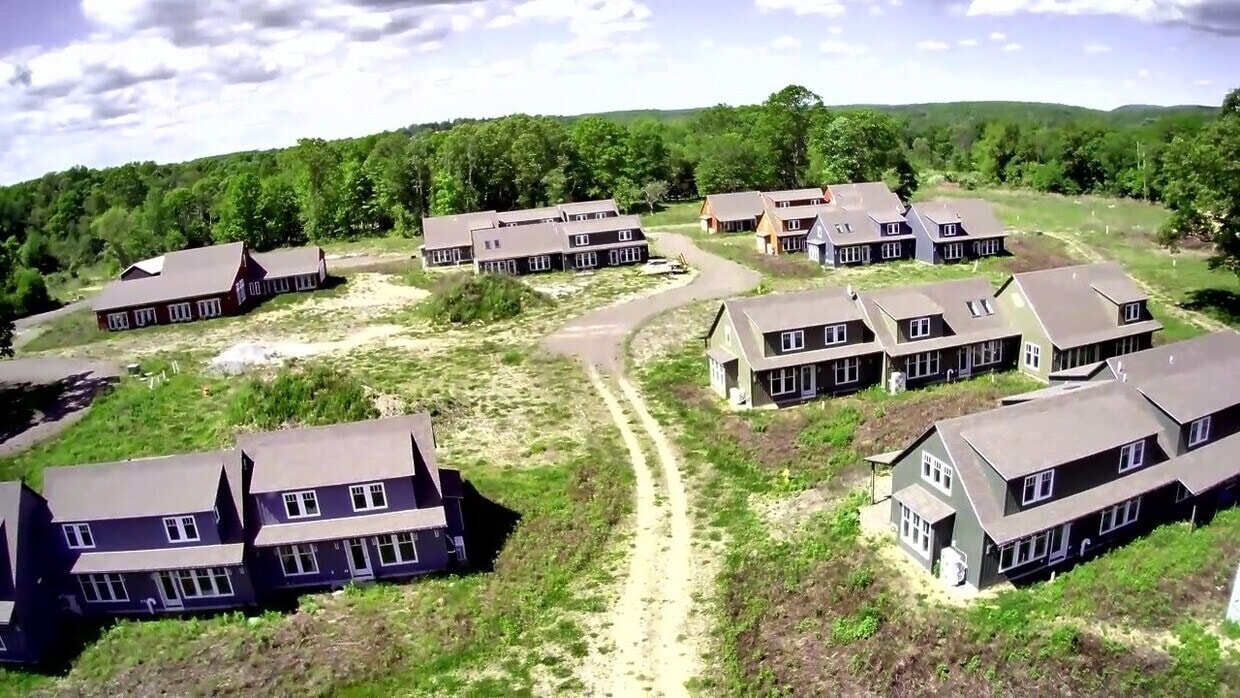 58 Old Amity Rd, Bethany, CT for Sale