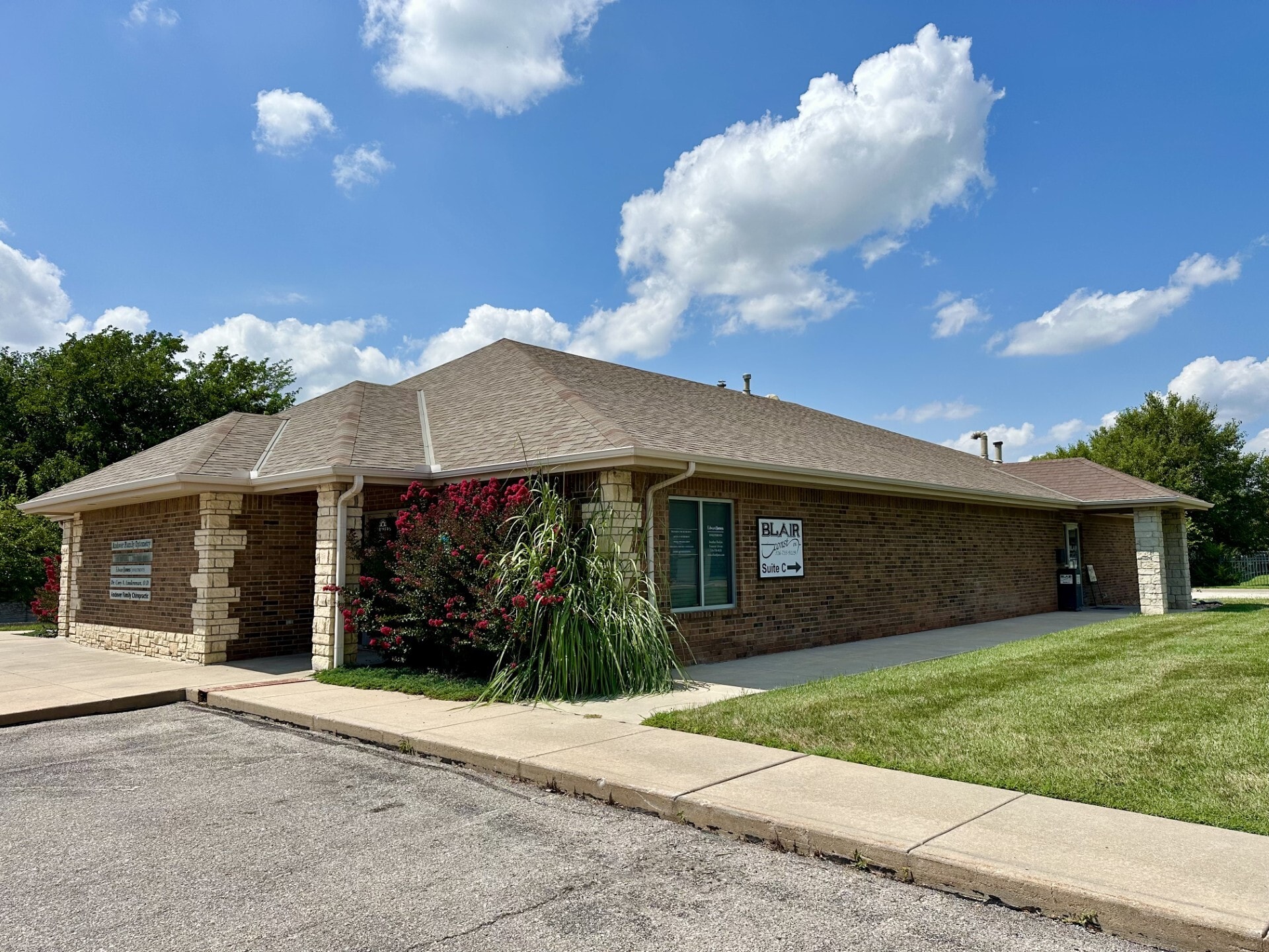 215 S Andover Rd, Andover, KS for Rent