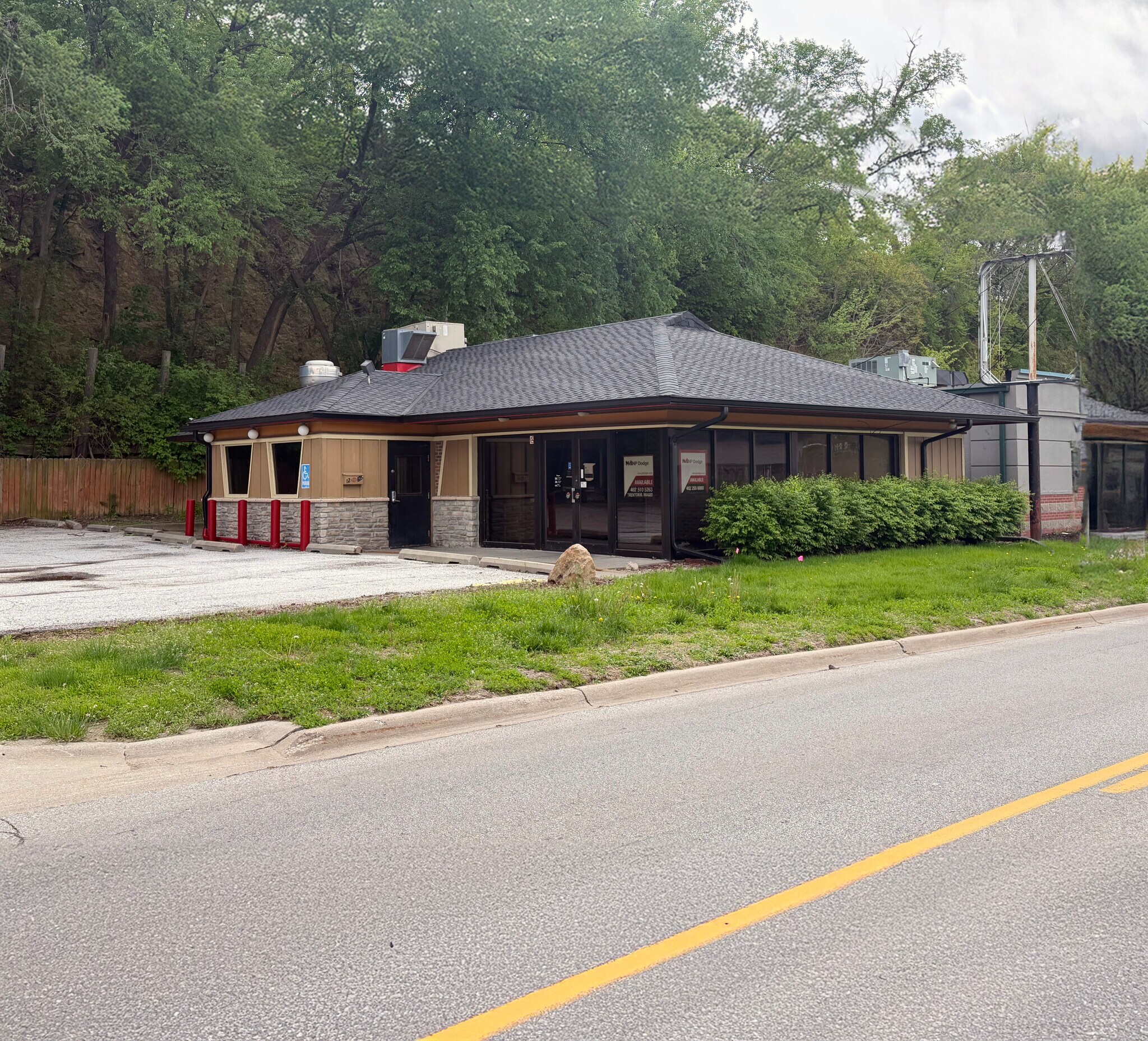 1235 E Pierce St, Council Bluffs, IA for Sale