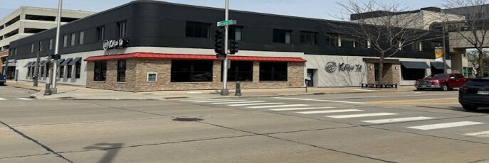 338 W College Ave, Appleton, WI for Rent