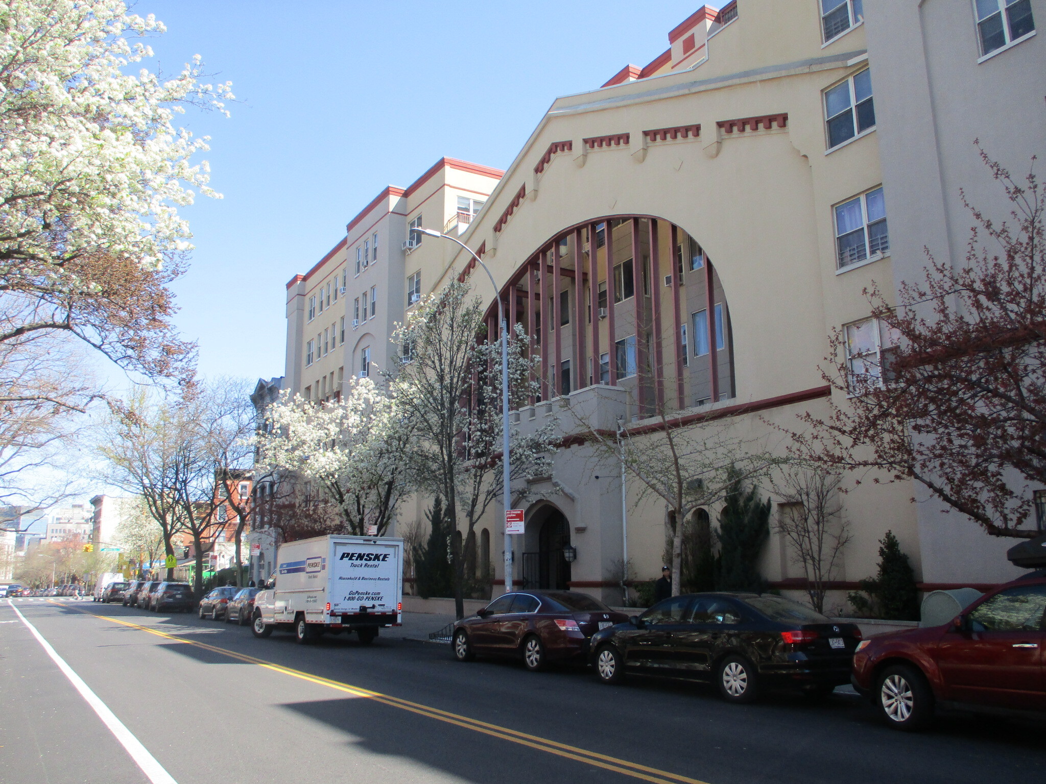 171 Clermont Ave, Brooklyn, NY for Rent