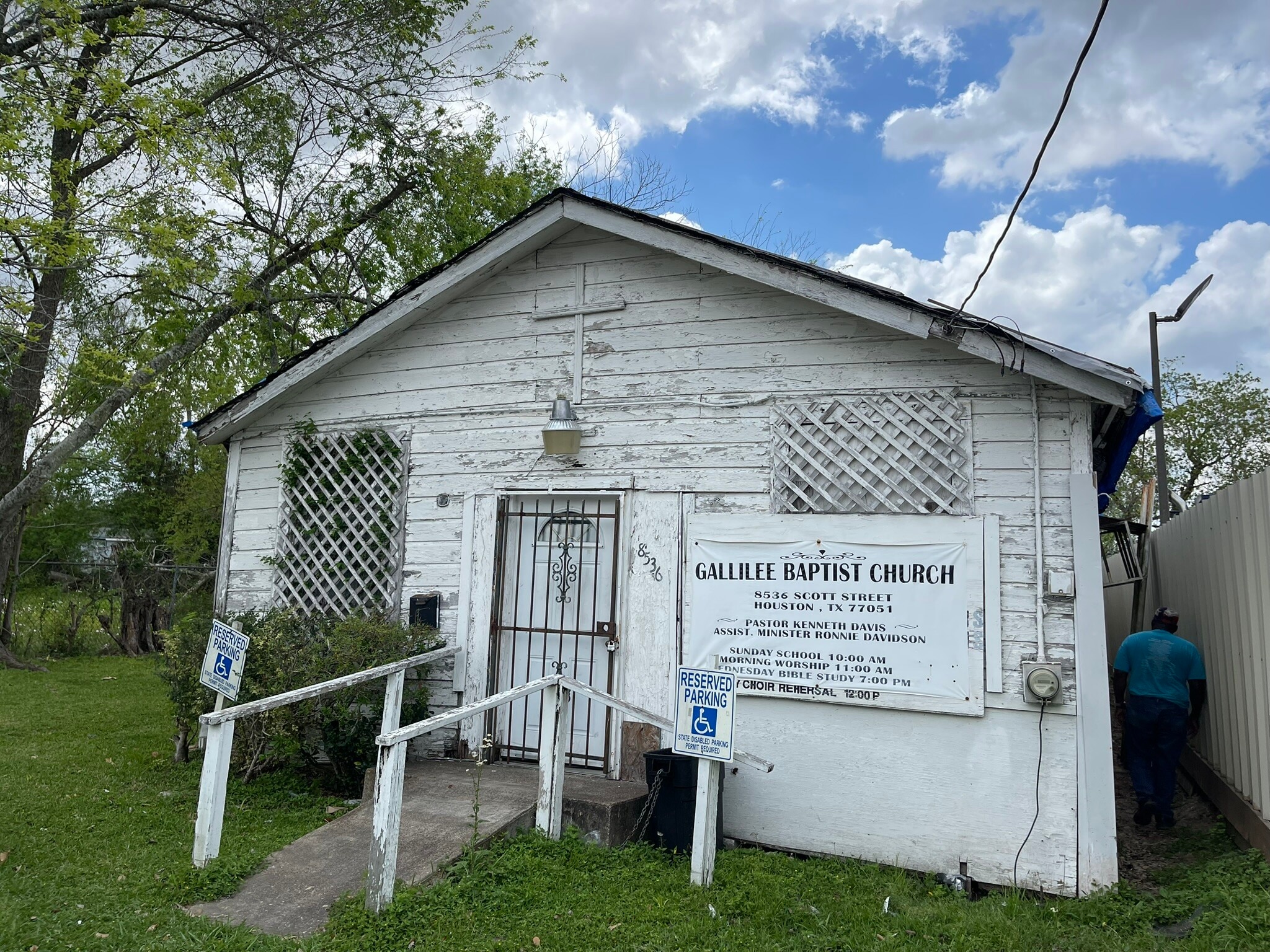 8536 Scott St, Houston, TX for Sale