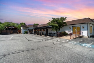 Mount Joy, PA Retail - 1990 W Main St
