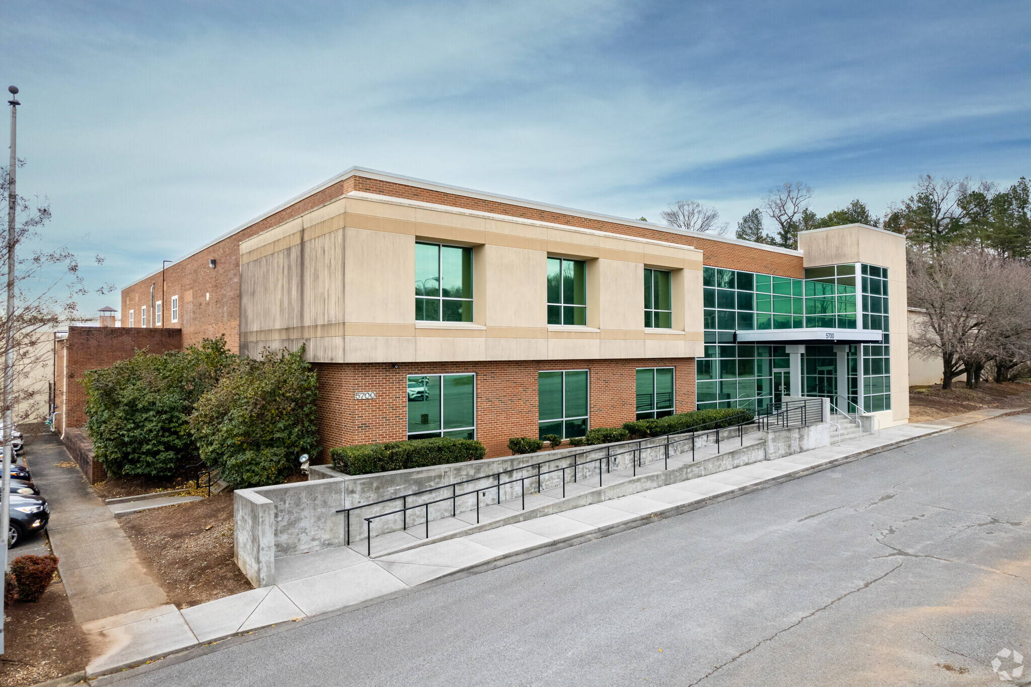 5700 Casey Dr, Knoxville, TN for Rent