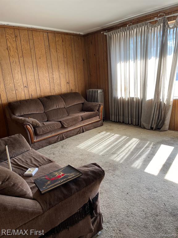 1523 E 8 Mile Rd, Hazel Park, MI for Sale