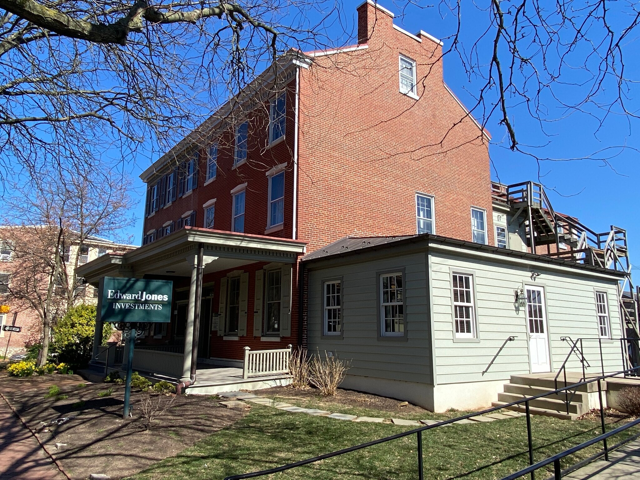 105 S High St, West Chester, PA for Rent