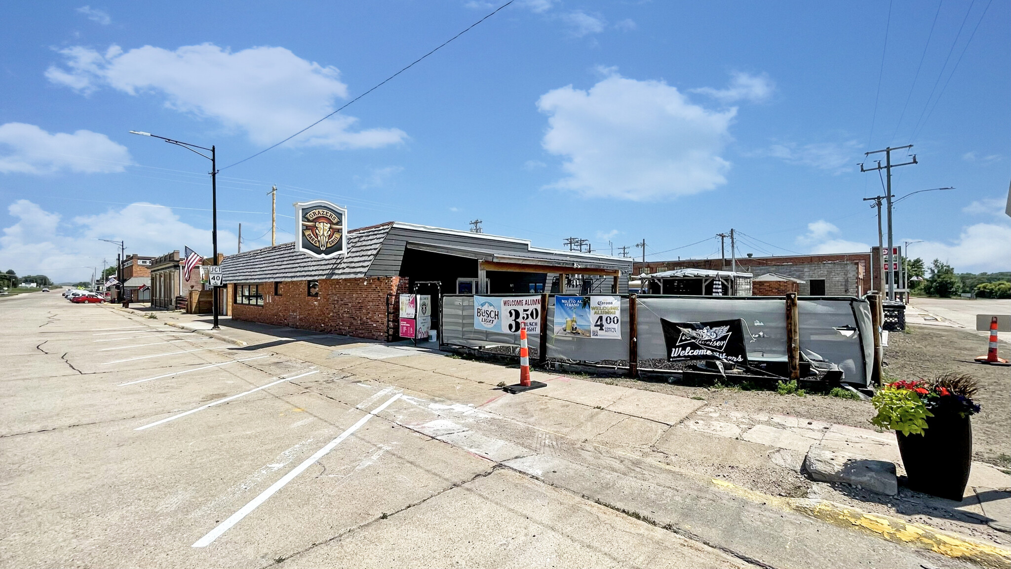 208 W Arnold Ave, Arnold, NE for Sale