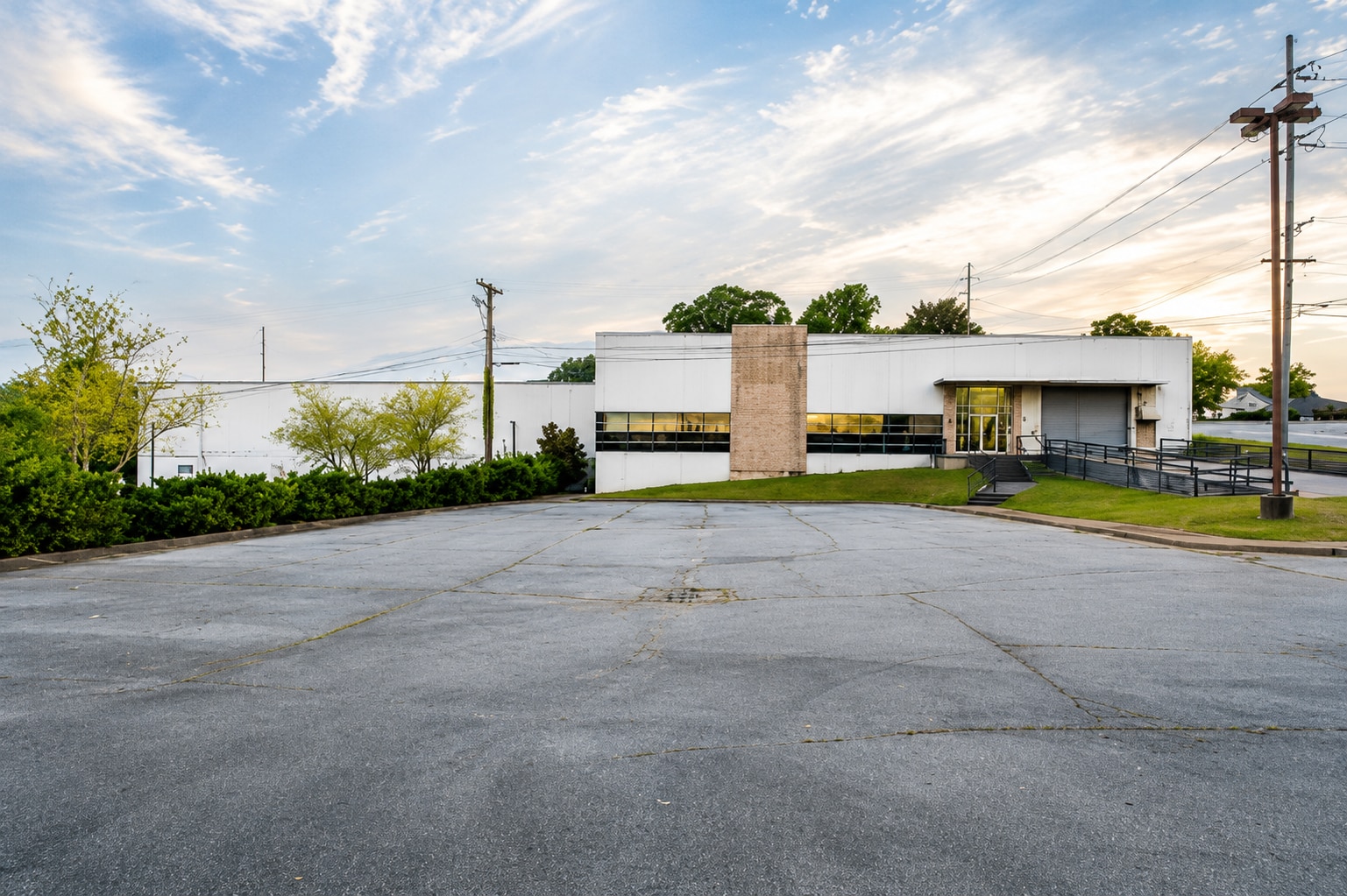 502 S Court St, Florence, AL for Sale