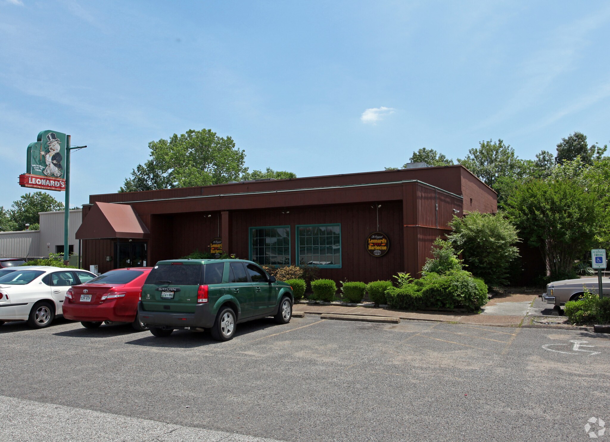 5465 Fox Plaza Dr, Memphis, TN for Rent