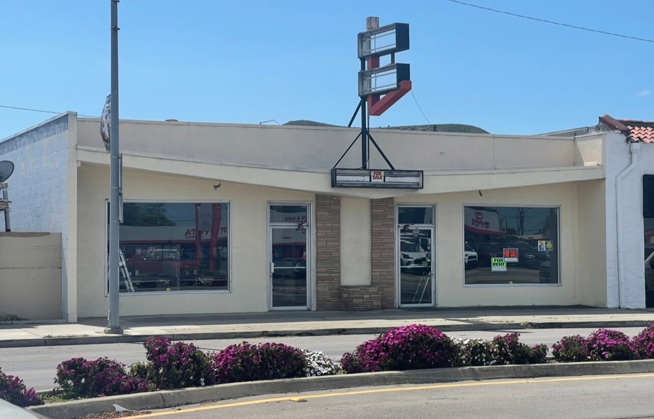 208-210 E Ocean Ave, Lompoc, CA for Rent