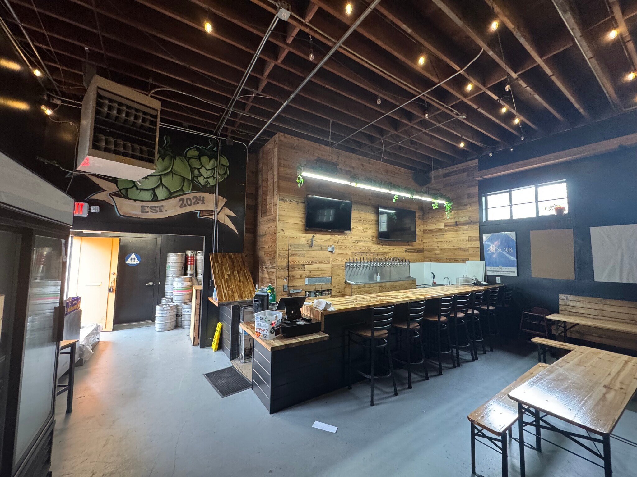 780 Old County Rd, Belmont, CA for Rent