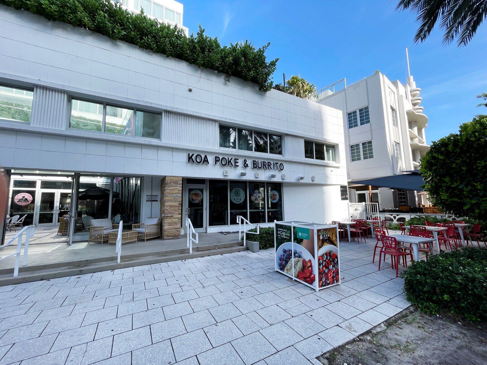 1600 Collins Ave, Miami Beach, FL for Rent