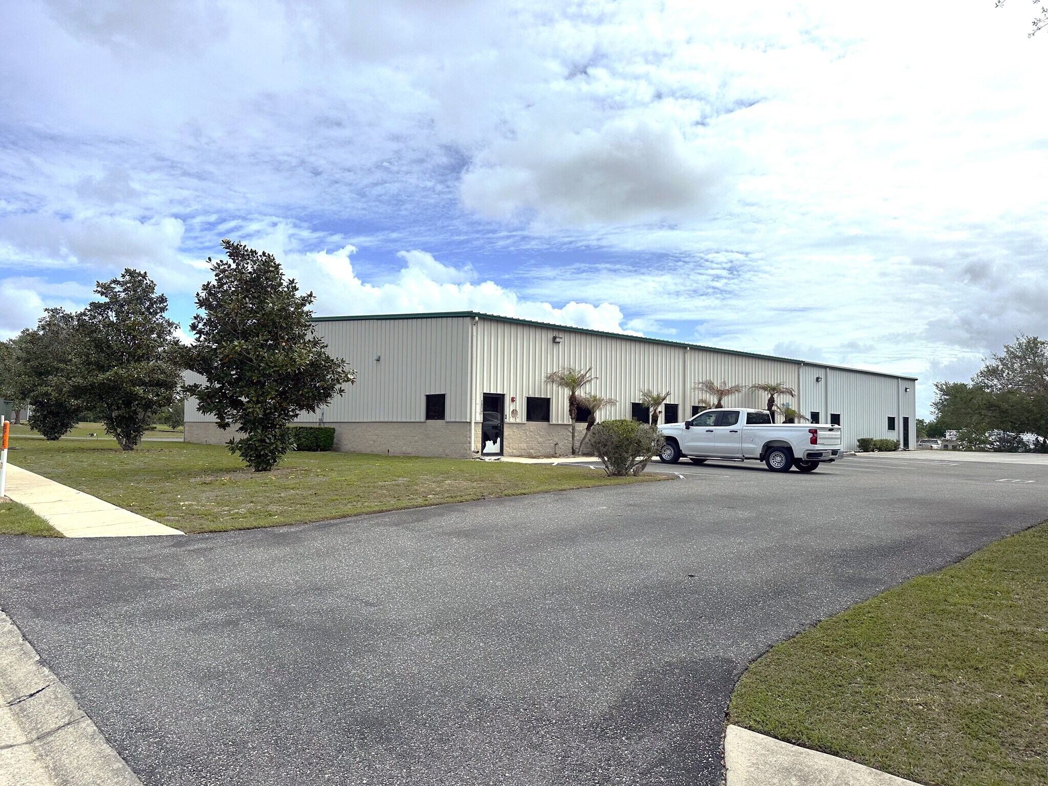 1817 Greenleaf Ln, Leesburg, FL for Sale