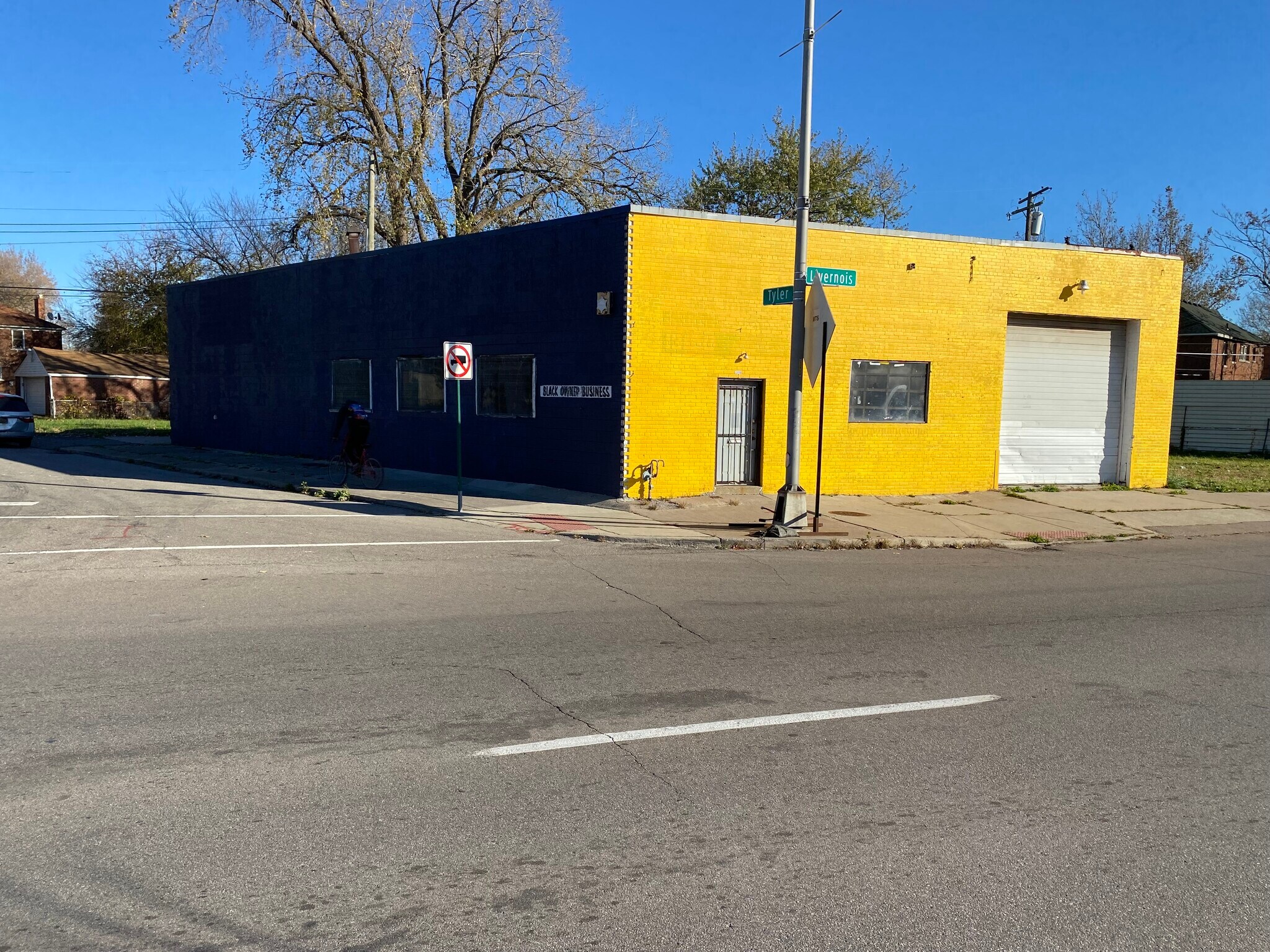 13150 Livernois Ave Detroit, MI 48238 Retail Property for Sale on