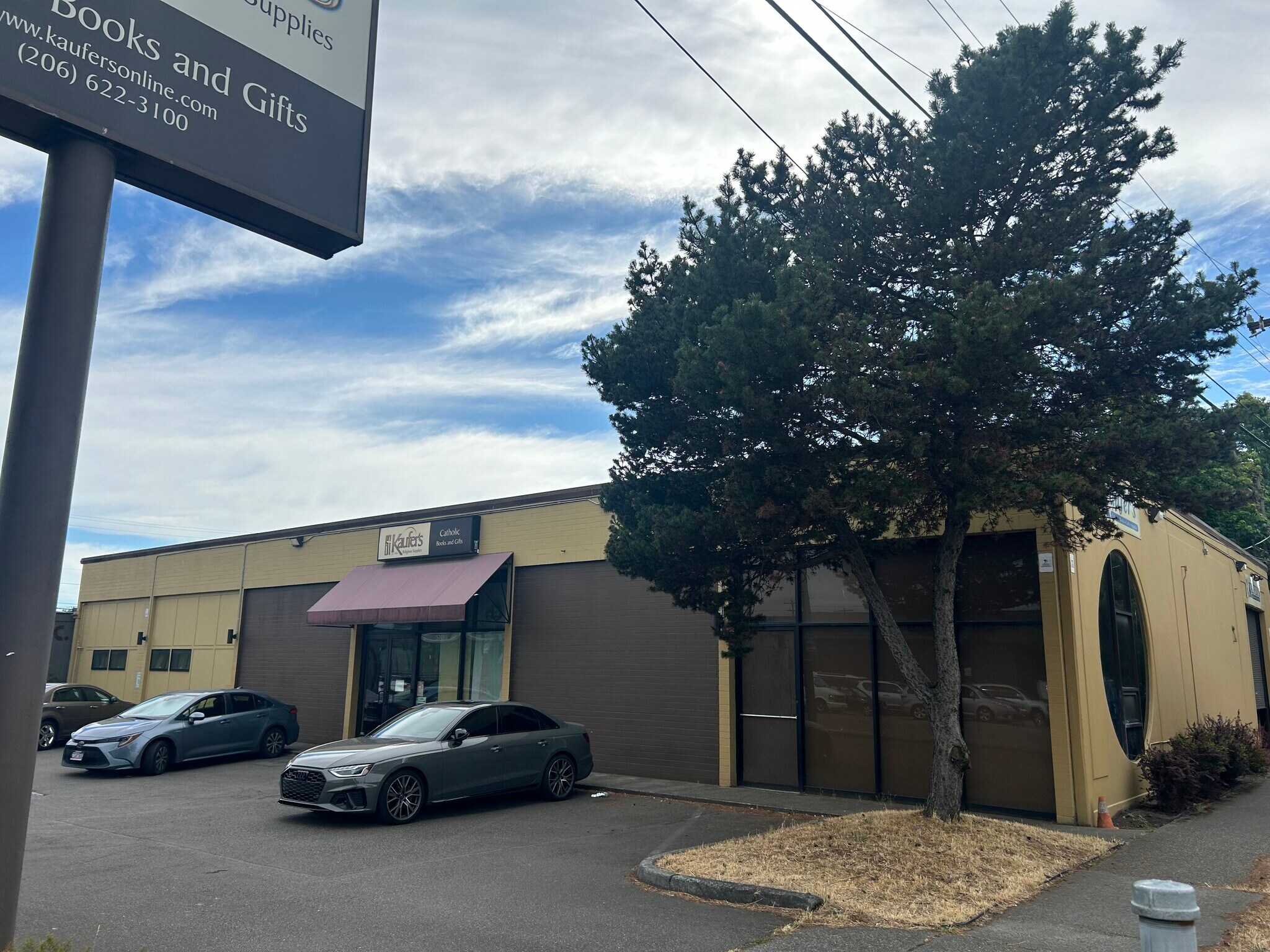 5201 4th Ave S, Seattle, WA for Sale