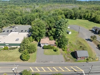 Stirling, NJ Veterinarian/Kennel - 1158 Valley Rd