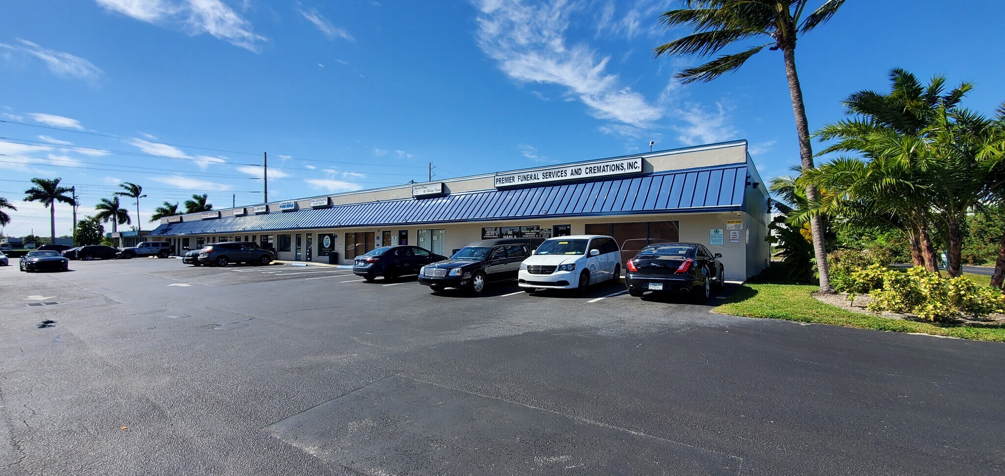 3809 Powerline Rd, Oakland Park, FL for Rent