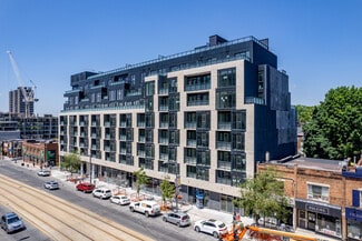 Toronto, ON Retail - 840 Saint Clair Ave W