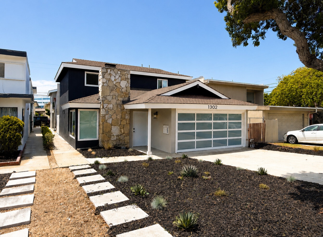 1302 Amethyst St, Redondo Beach, CA for Sale