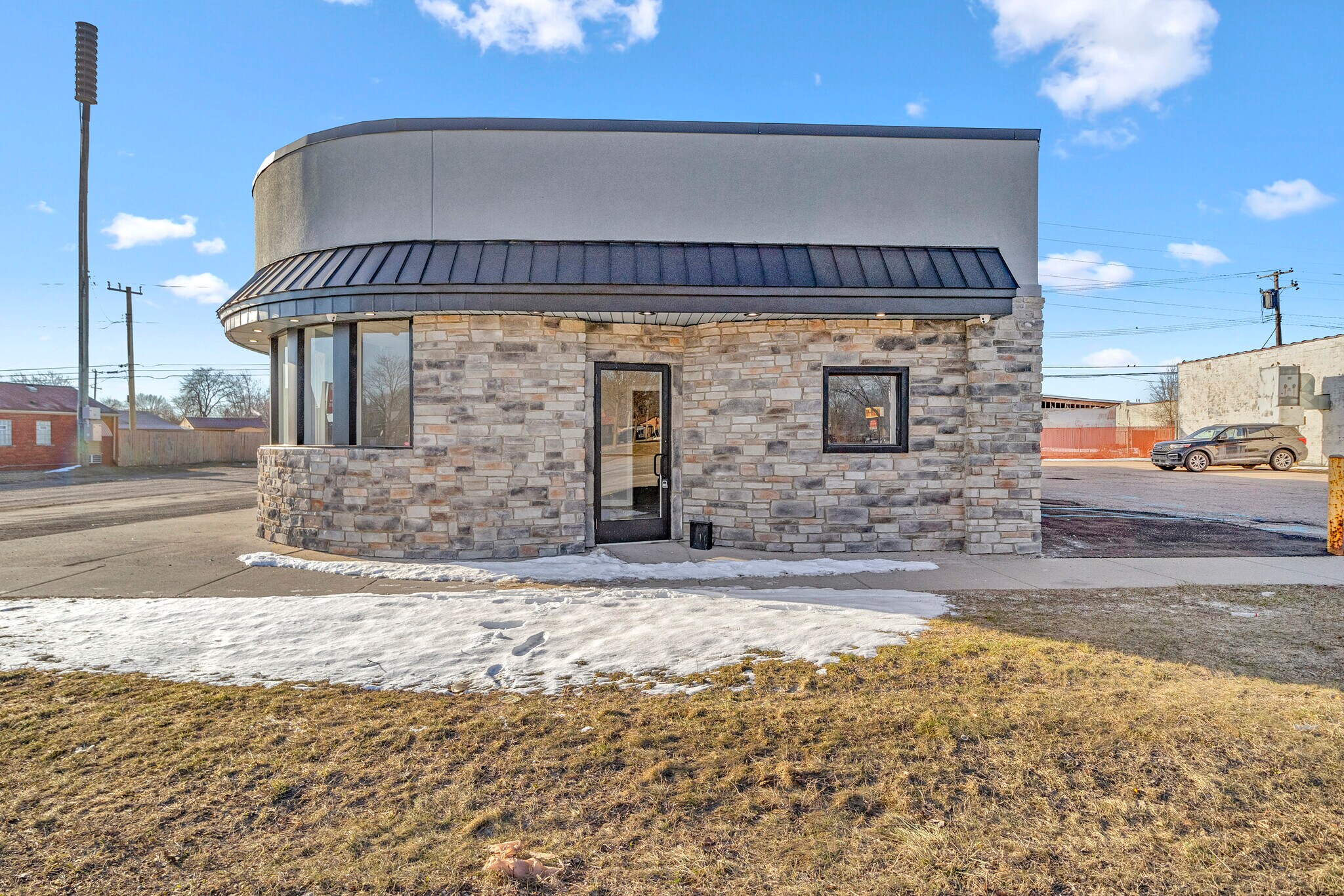 32413 Michigan Ave, Wayne, MI for Sale
