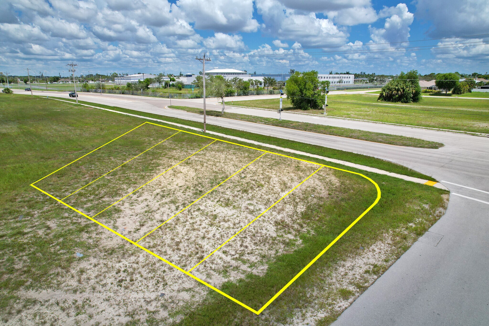 1808 Skyline Blvd, Cape Coral, FL for Sale