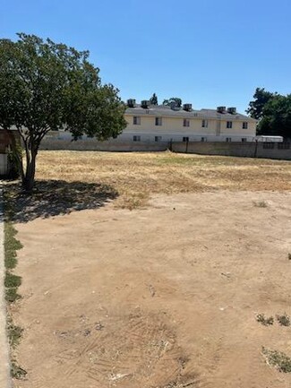 Fresno, CA Residential Land - 1519 Cedar