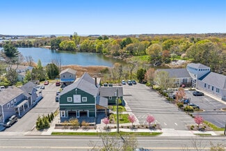 Groton, CT Storefront Retail/Residential - 13 Fort Hill Rd