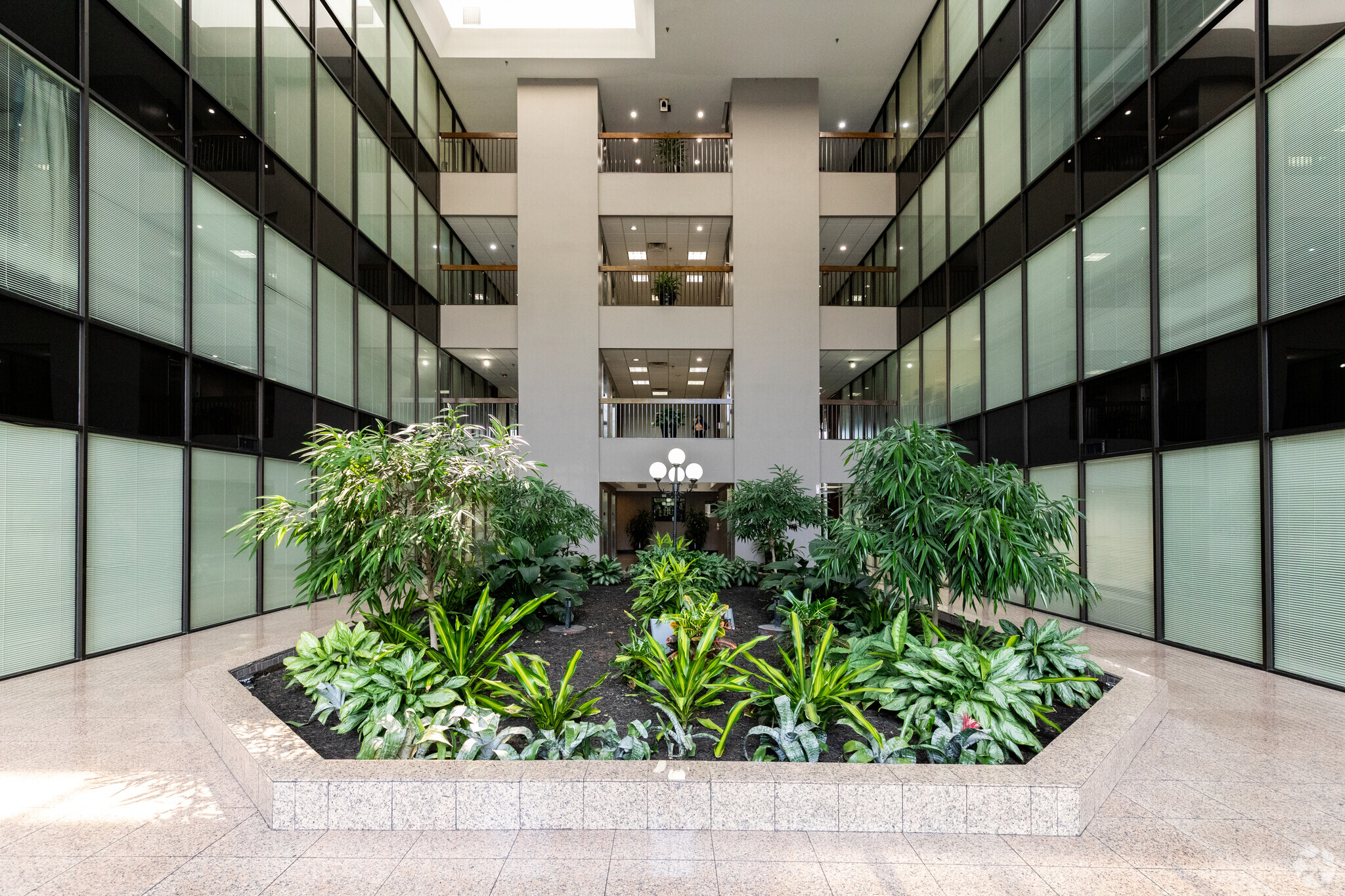 2400 Augusta Dr, Houston, TX for Rent