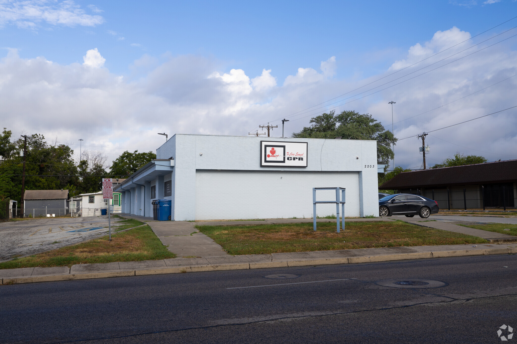 2203 S Hackberry St, San Antonio, TX for Rent