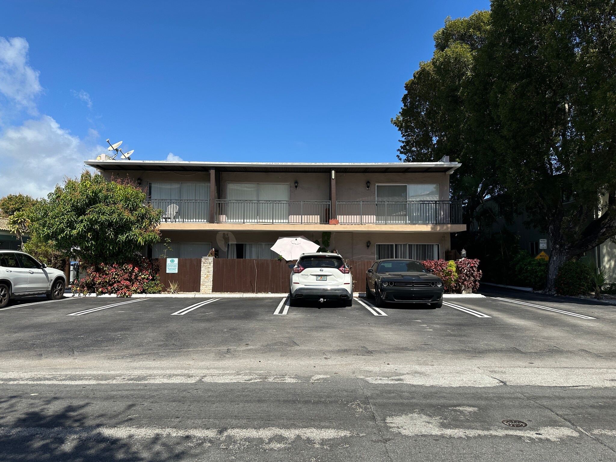 2313 NE 2nd St, Pompano Beach, FL for Sale