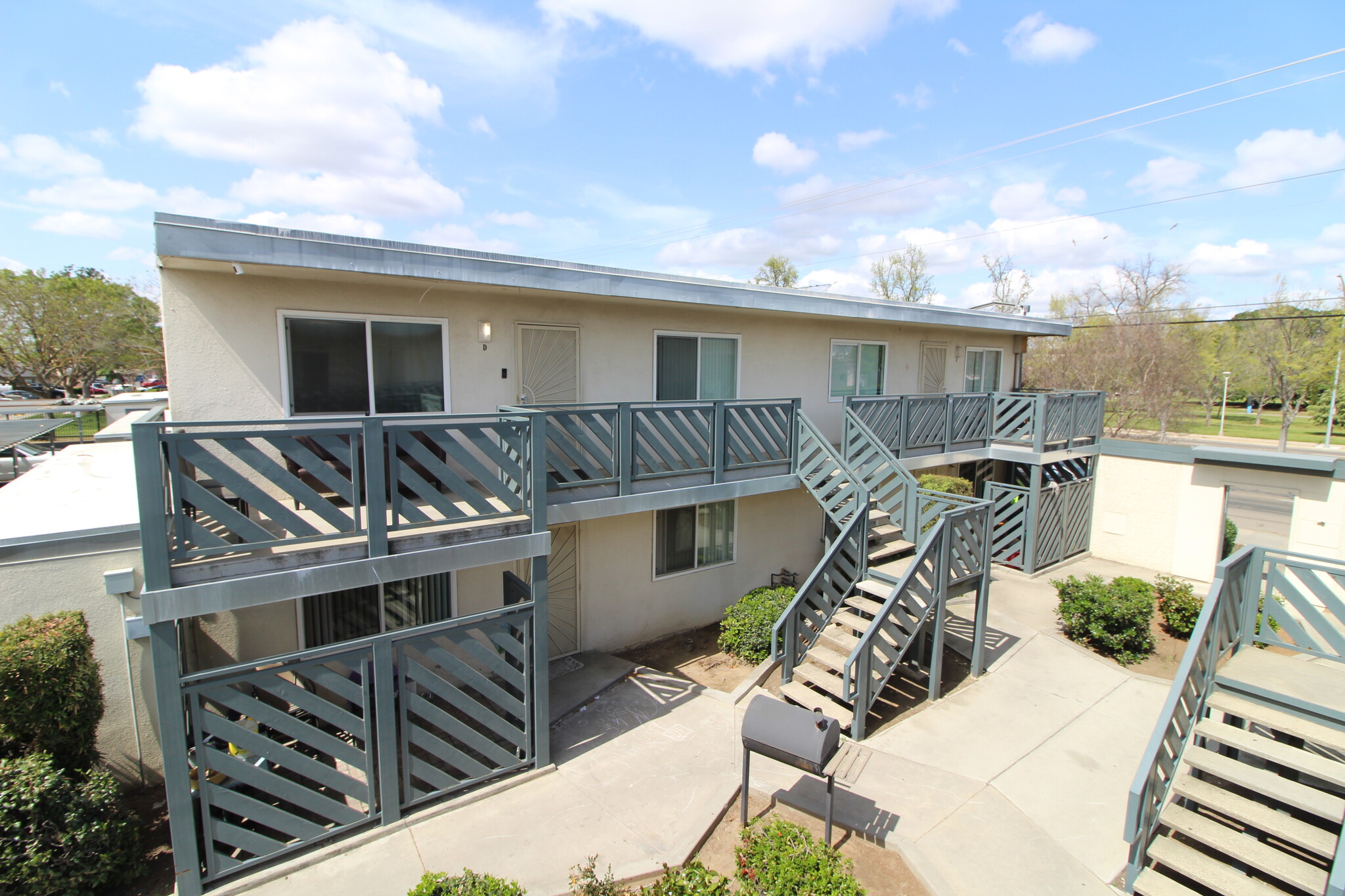 2255-2297 E Shaw Ave, Fresno, CA for Sale