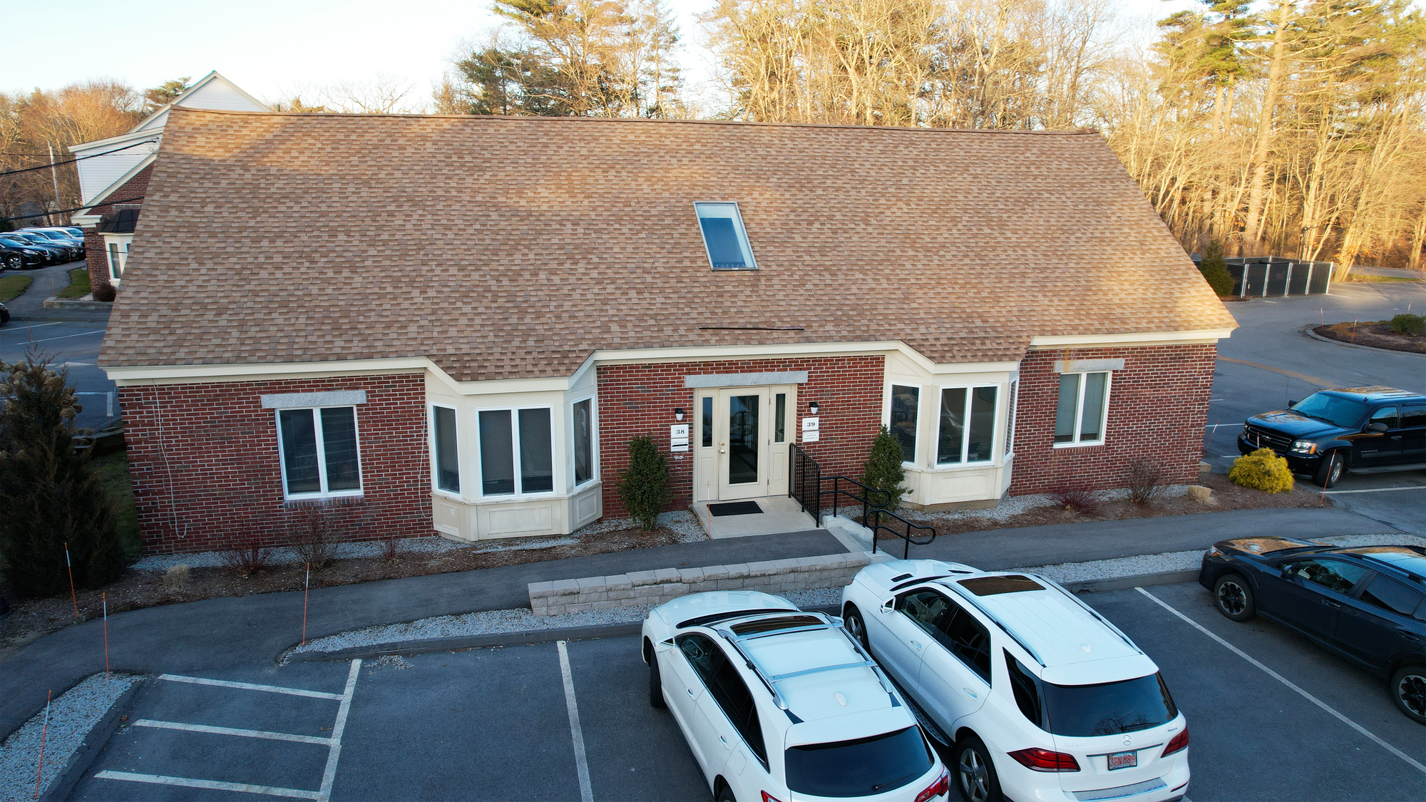 175 38-39 Derby St, Hingham, MA for Rent