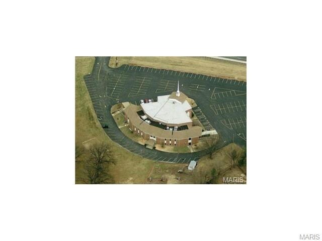11950 Mark Twain Ln, Bridgeton, MO for Sale