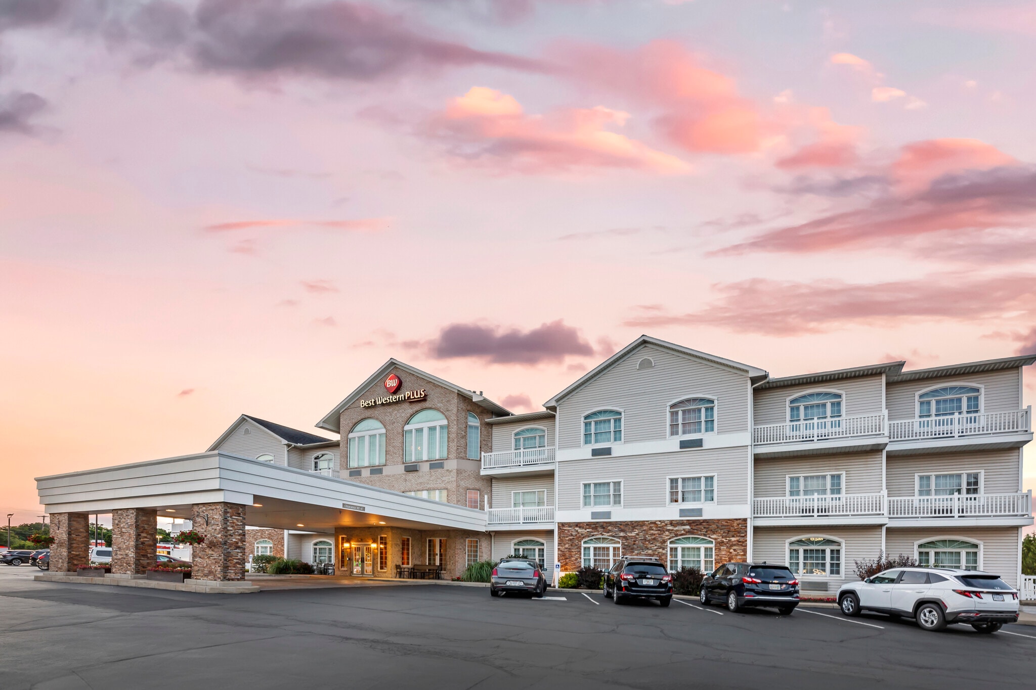 150 E State Route 14, Columbiana, OH for Sale
