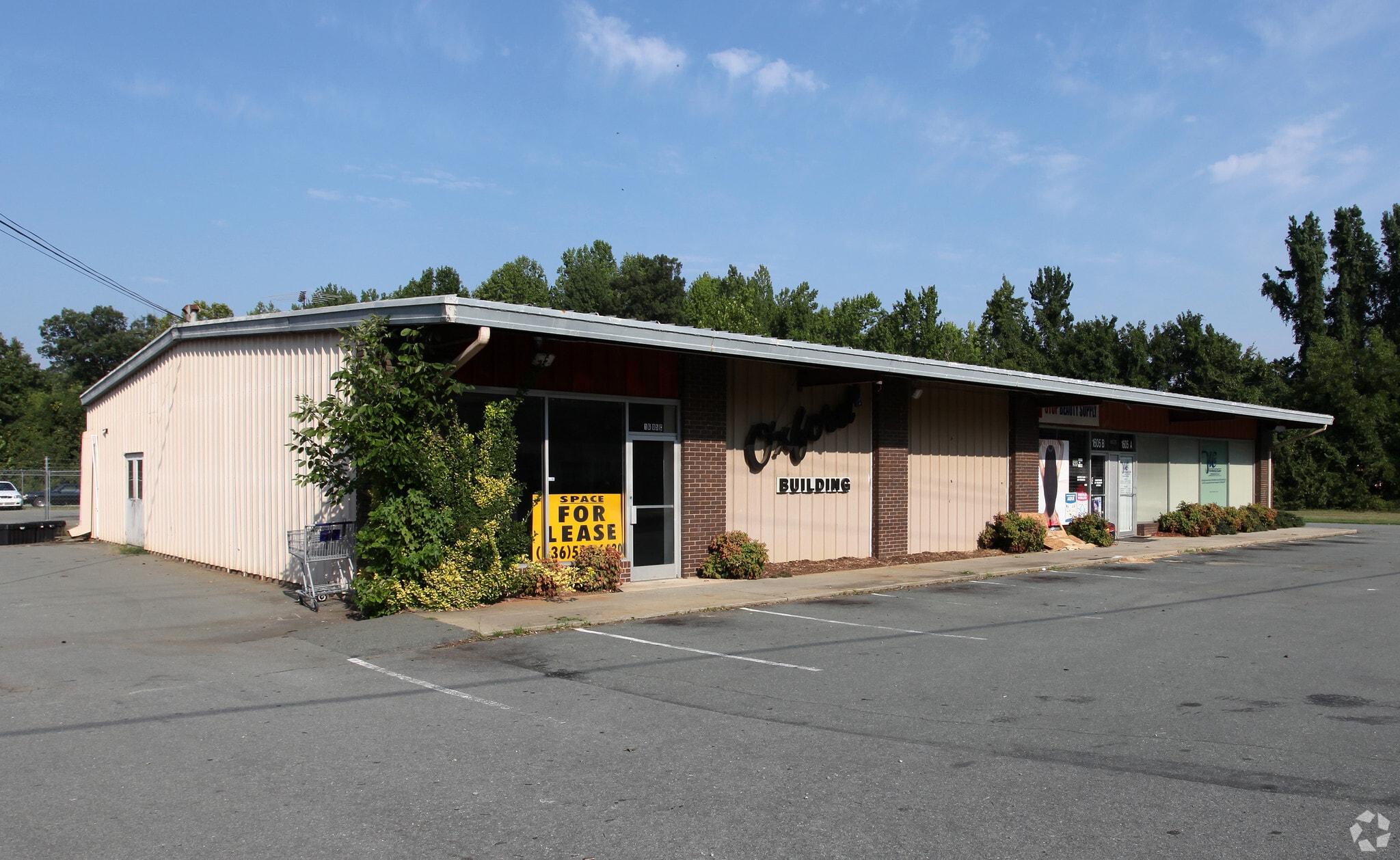 1605 Maple Ave, Burlington, NC for Rent