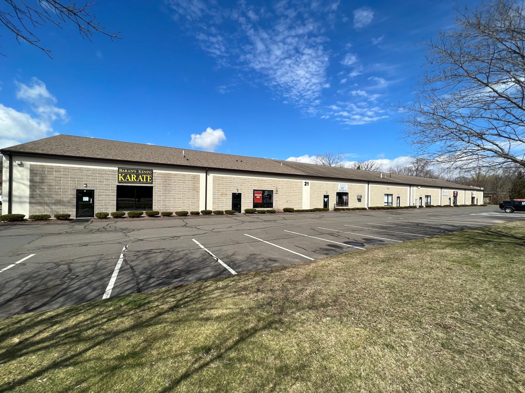 21 N Plains Industrial Rd, Wallingford, CT for Rent