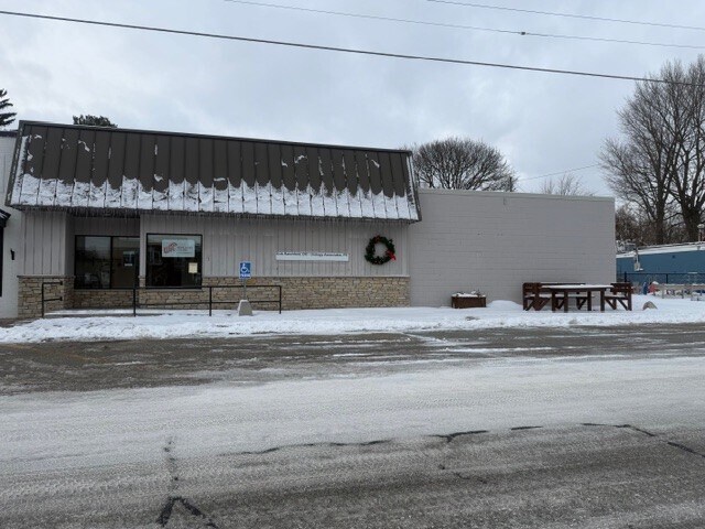 71 S Front St, Grant, MI for Sale