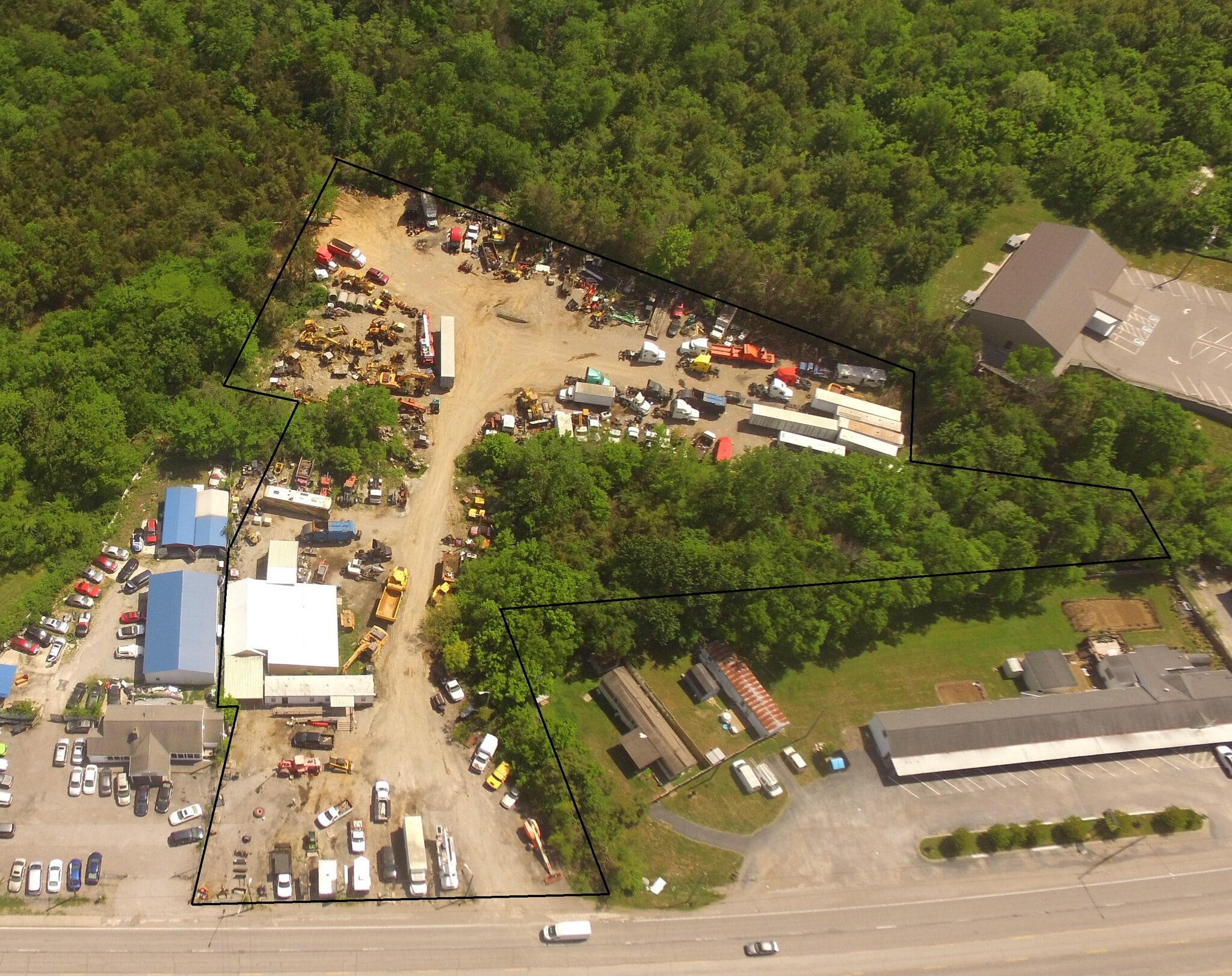 1294 S Dickerson Rd, Goodlettsville, TN for Sale