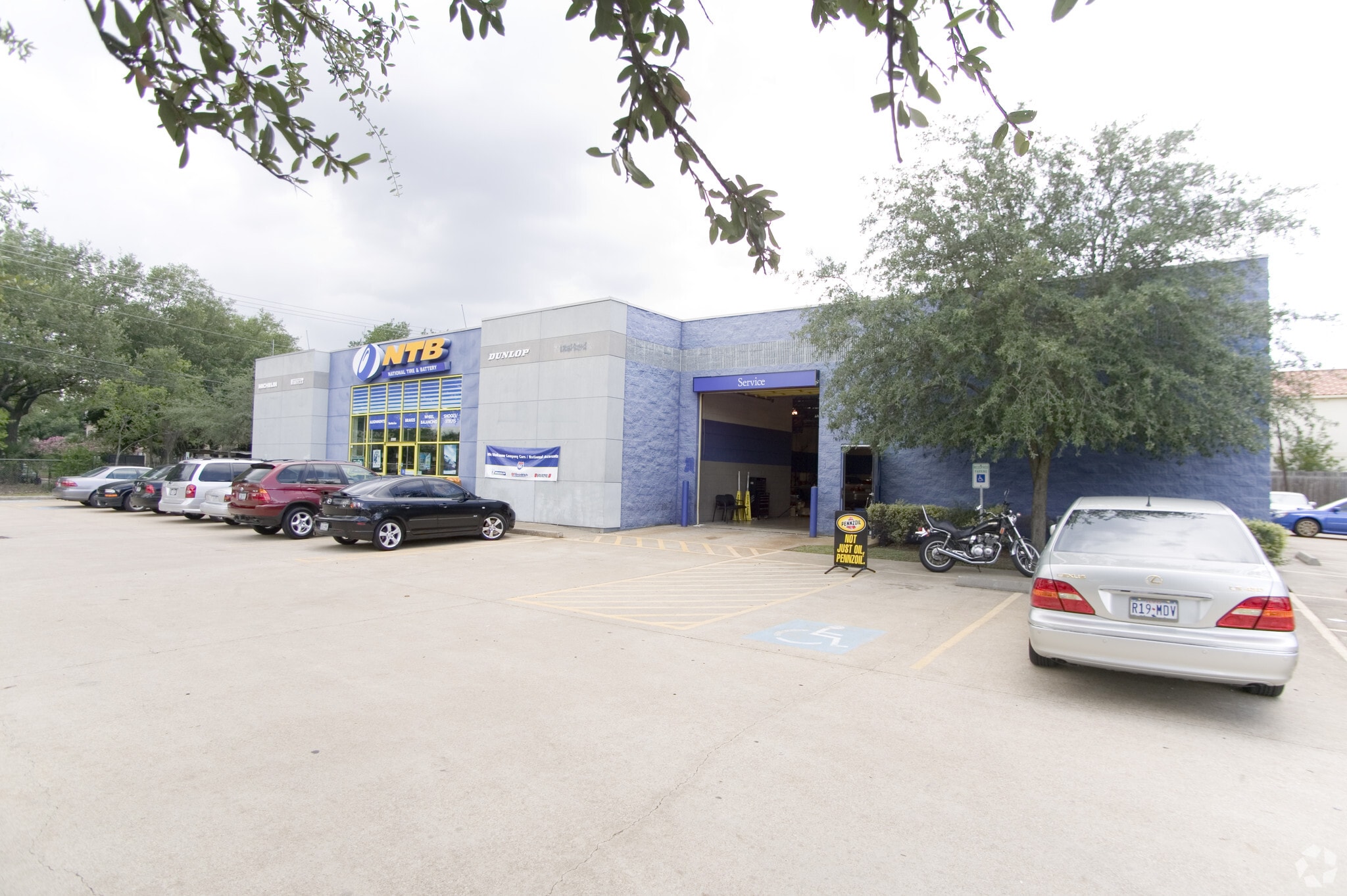 9450 Westheimer Rd, Houston, TX for Rent