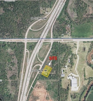 9020 N I 35 SERVICE RD  